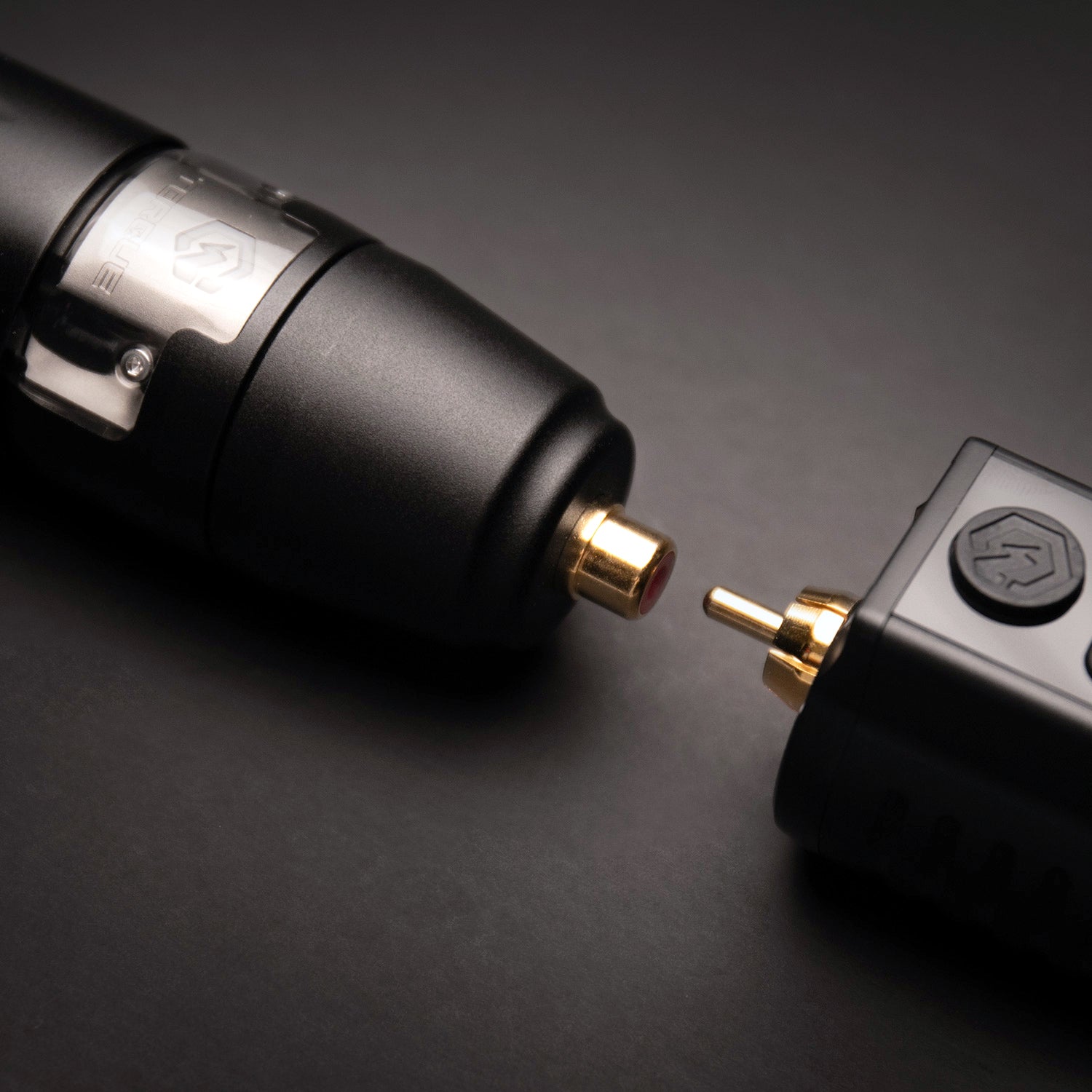 Critical RCA Adapter - Critical Tattoo Supply